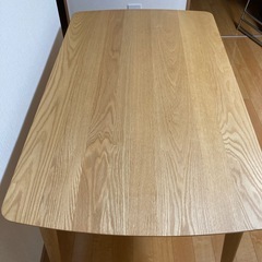 IDC  大塚家具 シネマ3ダイニングテーブル