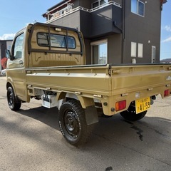 アゲトラ!!/スズキ/キャリートラック/KC/4WD/8万キロ台/車検7年7月/エアコン/パワステ/5MT/リフトアップ/14インチブロックタイヤ/FMの画像
