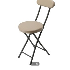 折りたたみデスク&折りたたみ椅子の画像