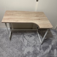 折りたたみデスク&折りたたみ椅子の画像