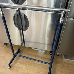 400円　ステンレス　ハンガーかけ