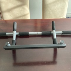 【無料で差し上げます】ぶら下がり懸垂器具