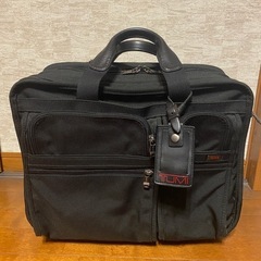 TUMI　キャリーケース　ビジネスバッグ　26004D4 トゥミ　美品