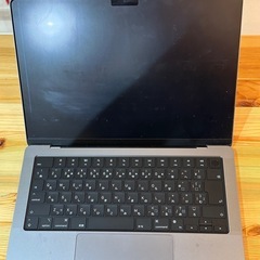 液晶割れ　MacBook Pro 14インチ M2 Pro 1TB 充電111回の画像
