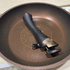 アイリスオーヤマフライパンあげます