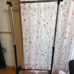 洋服掛け