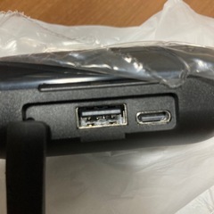 マイク付きBluetoothイヤホン　新品未使用充電確認の為開封の画像