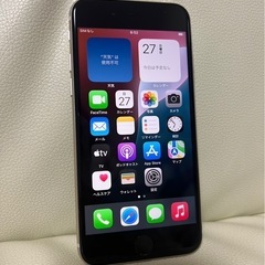 極美品　iPhone SE 第3世代　64GB スターライト　S...