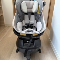 コンビクルムーブISOFIXエッグショック回転式