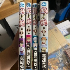【GW中・おまけ付き】ホワイト本棚 キャスター付き×2台／引取り限定の画像