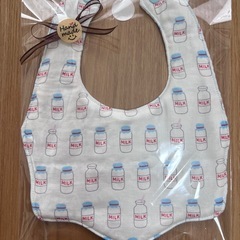 【ハンドメイド　ベビースタイ】