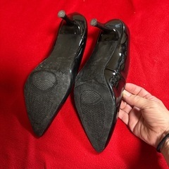 黒いパンプス　L 39の画像