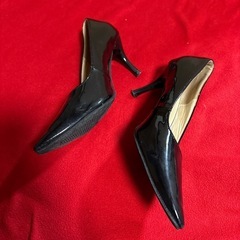 黒いパンプス　L 39の画像
