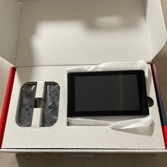 Nintendo Switch （黒）　持ち運び用ハードケース付きの画像