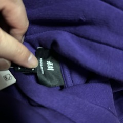 H&M パーカーの画像