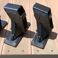 THULE スーリー ルーフキャリアのフット4個