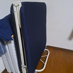 折りたたみベッド