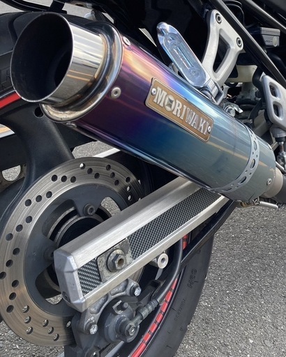 ナイトロレーシング？バイク用サイレンサー