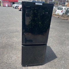 北九州市内配送無料　保証付き 三菱ノンフロン冷凍冷蔵庫　146L...
