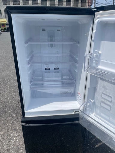 北九州市内配送無料 保証付き 三菱ノンフロン冷凍冷蔵庫 146L MR-P15Z-B1