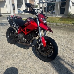 Ducati ハイパーモタード