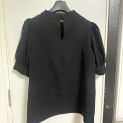 GRLのパールパフスリーブブラウスです☺️の画像