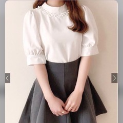 GRLのパールパフスリーブブラウスです☺️の画像