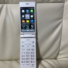 激安　DIGNO ガラホ　701KC ホワイト　SIMフリーの画像