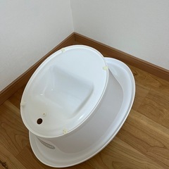 Shnuggle シュナグル ベビーバス 
の画像