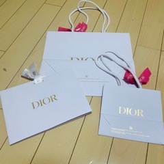 紙袋　Dior Gucciディオール　ティファニー
