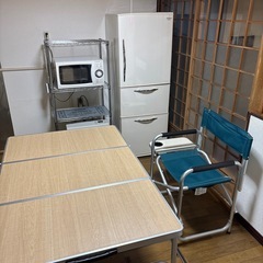 テーブルとチェア