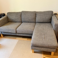 IKEA！3人掛けソファー！