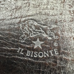 IL BISONTE（イルビゾンテ）キーケース シルバーの画像