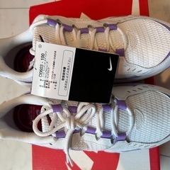 NIKE エアハイツ新品【24,5㎝】の画像