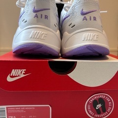 NIKE エアハイツ新品【24,5㎝】の画像