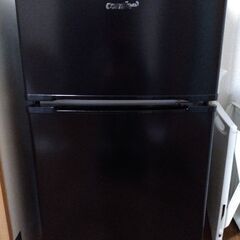 2ドア冷蔵庫 comfee 90L