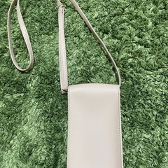 スマホショルダーバッグの画像