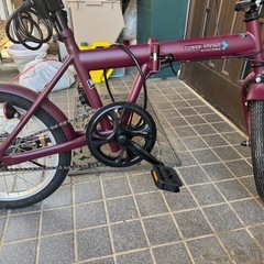 折りたたみ自転車の画像