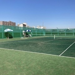5/2,9,16,23,30(金)一緒にソフトテニスをやり…