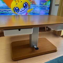 値下げしました！昇降テーブルの画像