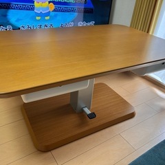 昇降テーブル