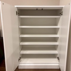 キャビネット　棚　収納　シェルフ　本棚