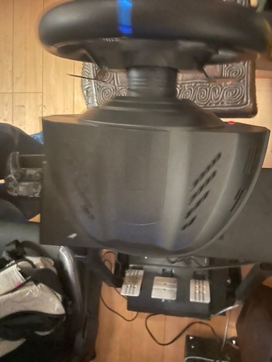 THRUSTMASTER T300