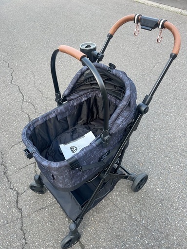 値下げ！compet FikaGO フィカゴー FLYTTA フリッタプラス　 ペットカートバスケット取り外し折りたたみ後輪ロック コンパクト ペット用カート キャリーバギー犬用猫用