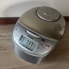 【受付停止お取引中】MITSUBISHI 5.5合炊き　炊飯器