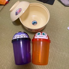 子供食器セット　ミッフィーのマグなどの画像