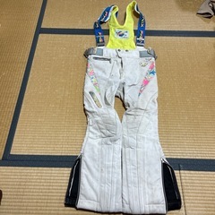 スキーウェアーの画像