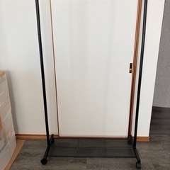 ハンガーラック
