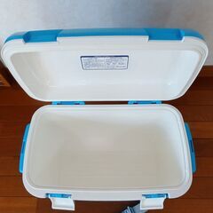 クーラーボックスの画像