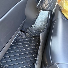 美品フルマット　カローラツーリング用の画像